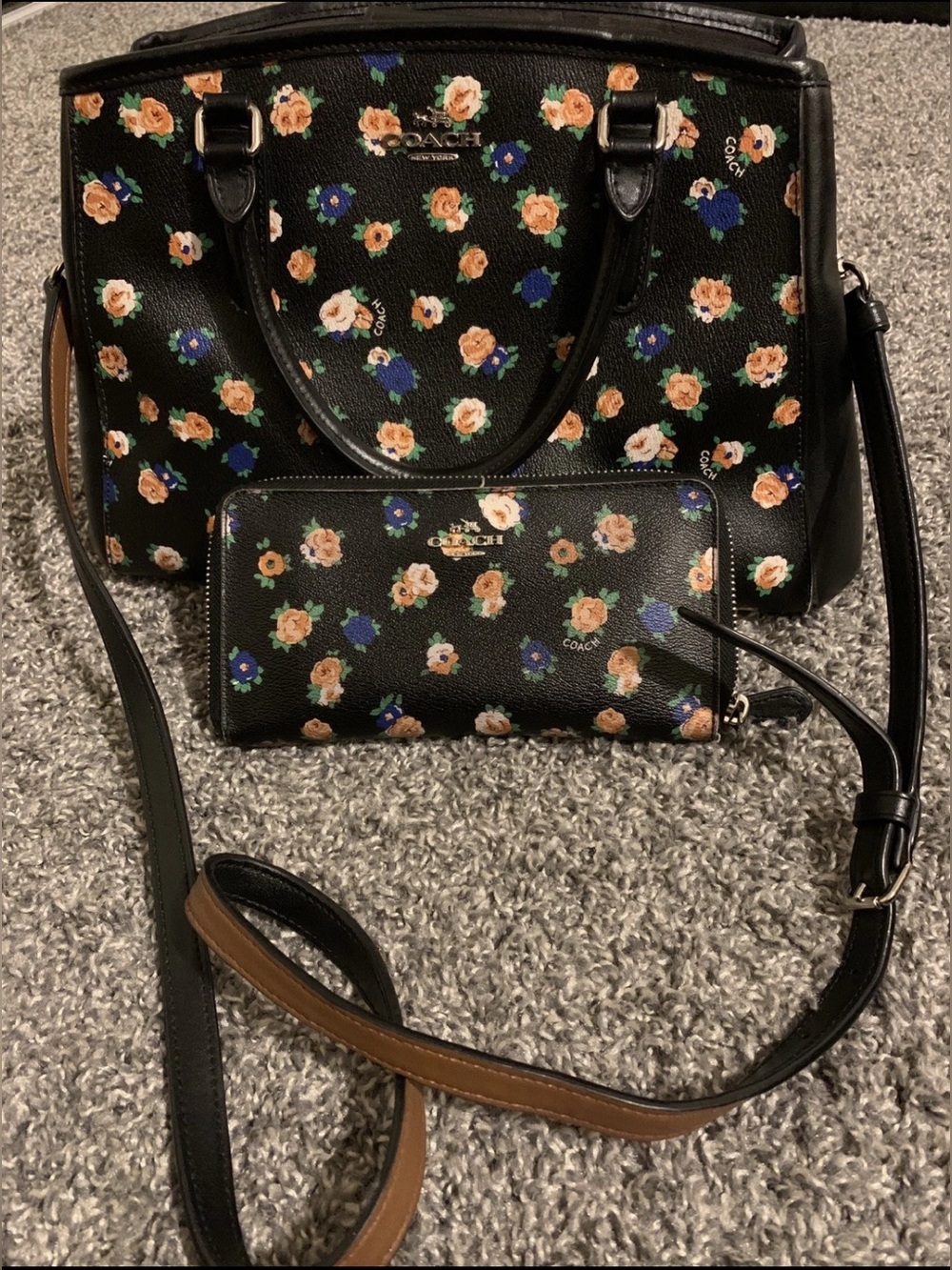 Coach Outlet Margot Satchel Purse With Floral Patterns Includes Matching Wallet